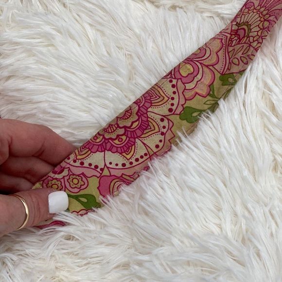 EUC—-Vera Bradley shoulder bag - Picture 3 of 3